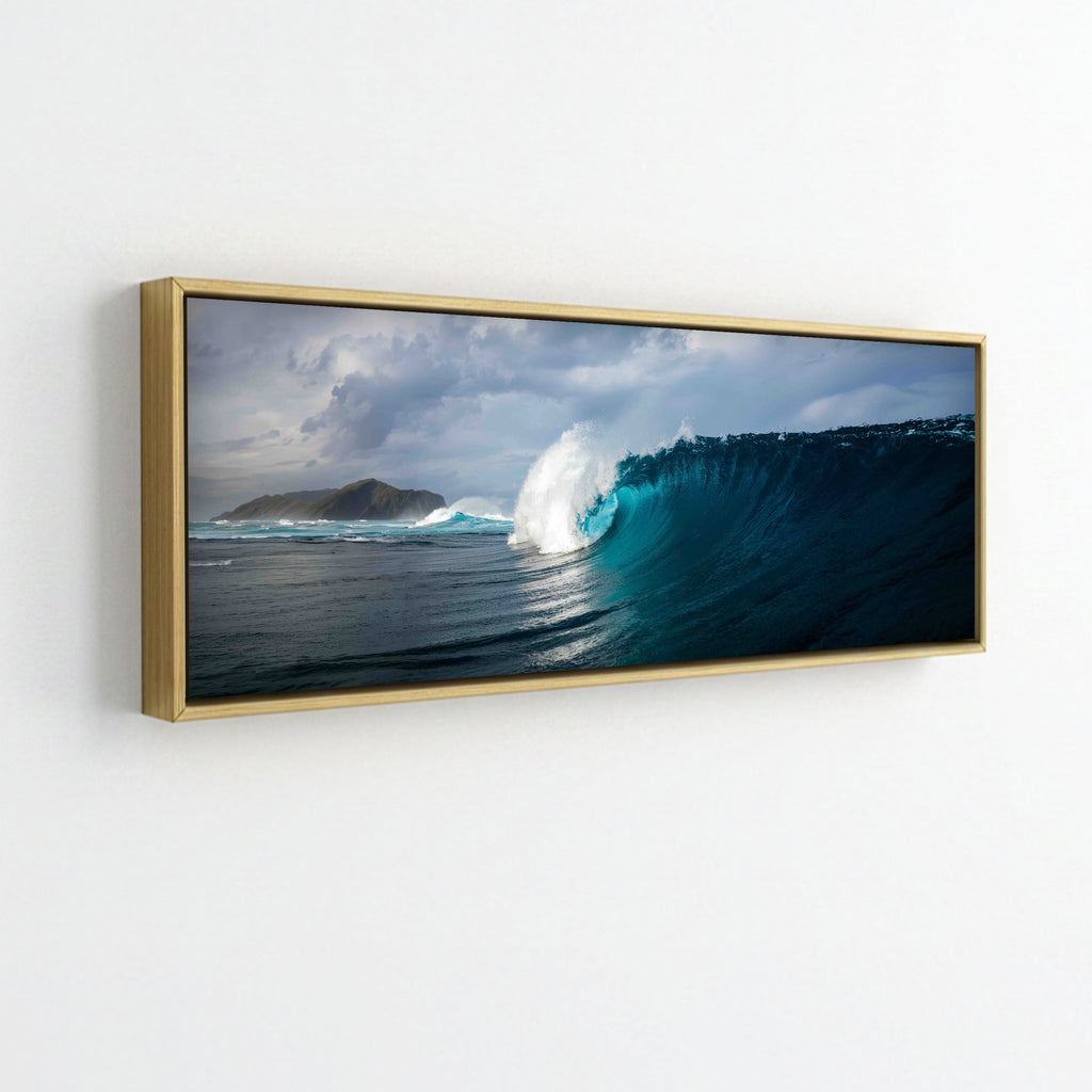 Magnificent Island Wave